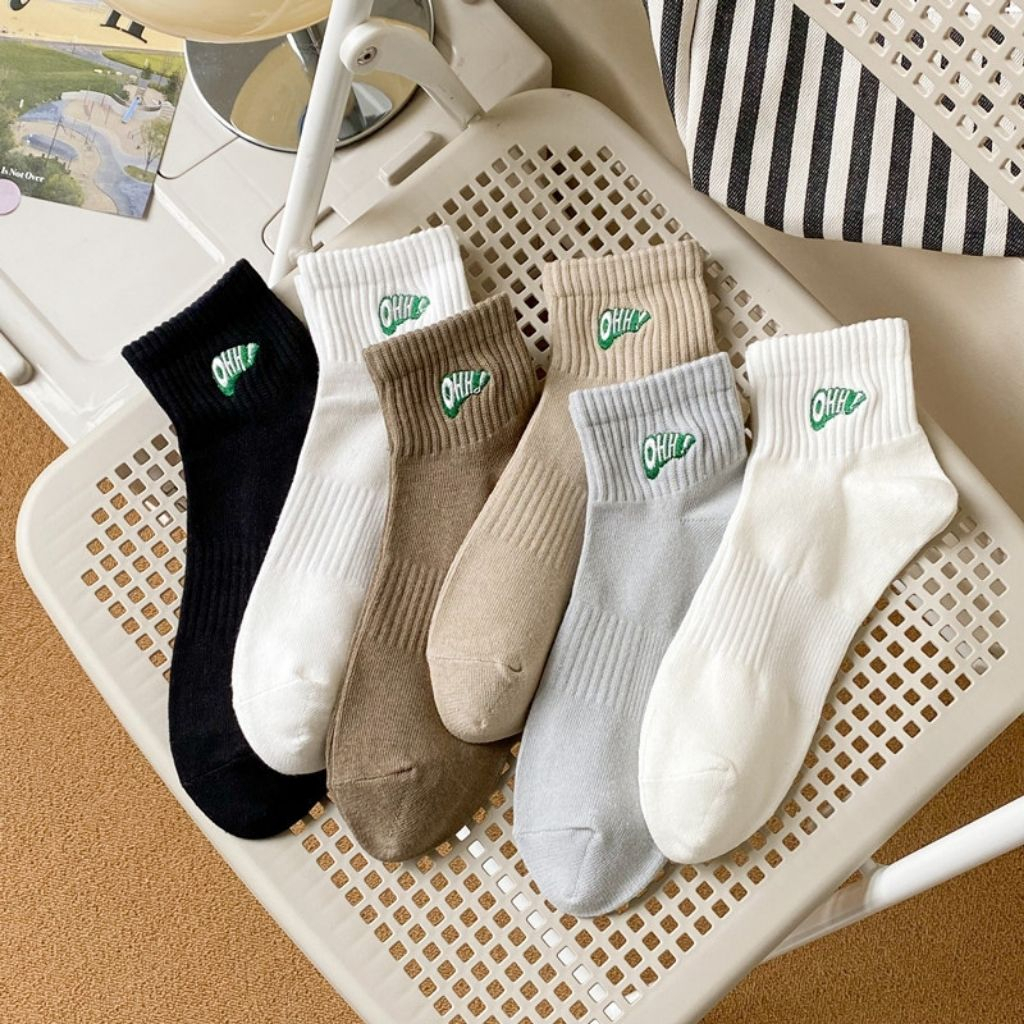 Tất nam thể thao chất liệu cotton giúp chống hôi chân,Vớ nam cổ trung thêu chữ đẹp và phong cách LANIXA T578