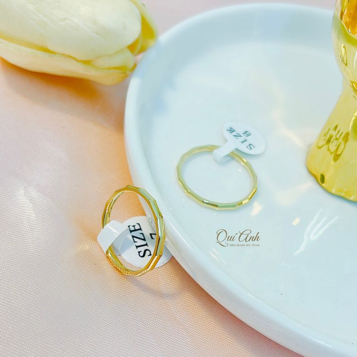 Nhẫn Ngón Út_Nhẫn Titan Màu Vàng Góc Cạnh Cá Tính