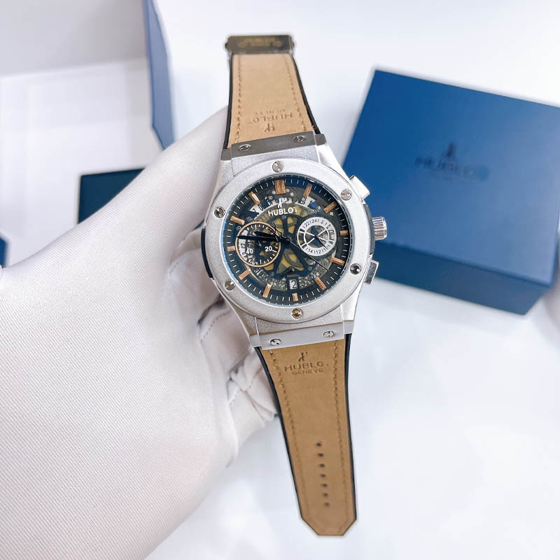 Đồng hồ nam HB, size mặt 42mm, kim trôi, máy pin, kính tráng Sapphire chống trày, chống nước 3 ATM, bảo hành 3