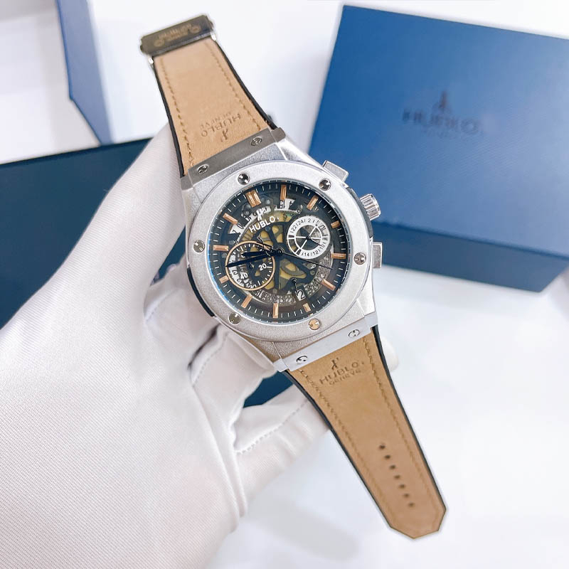 Đồng hồ nam HB, size mặt 42mm, kim trôi, máy pin, kính tráng Sapphire chống trày, chống nước 3 ATM, bảo hành 3