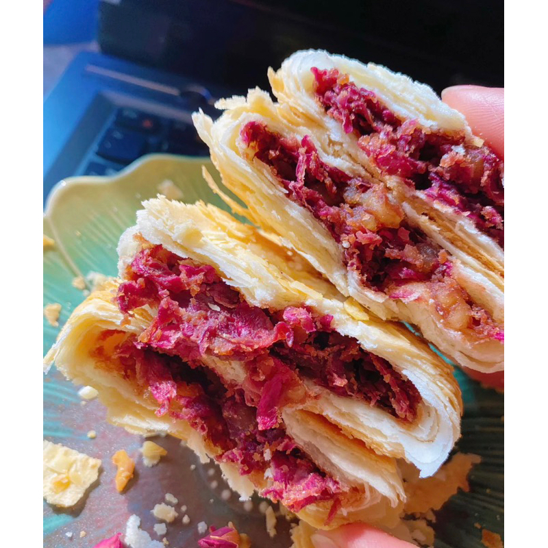 Bánh Hoa Hồng Vân Nam