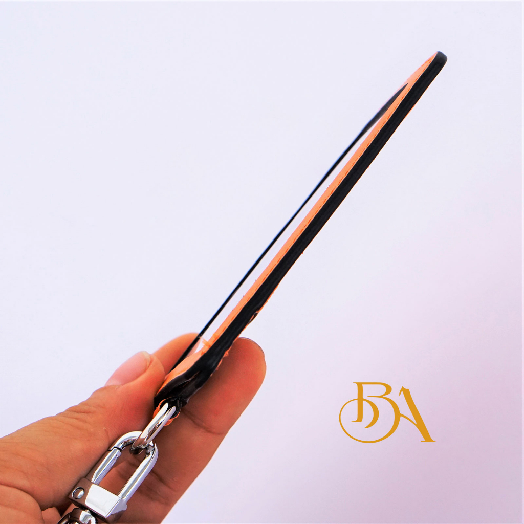 BAO DA ĐỰNG THẺ NHÂN VIÊN. BAO ĐỰNG THẺ CÓ DÂY ĐEO CỔ. BAO ĐỰNG THẺ DA THẬT M040