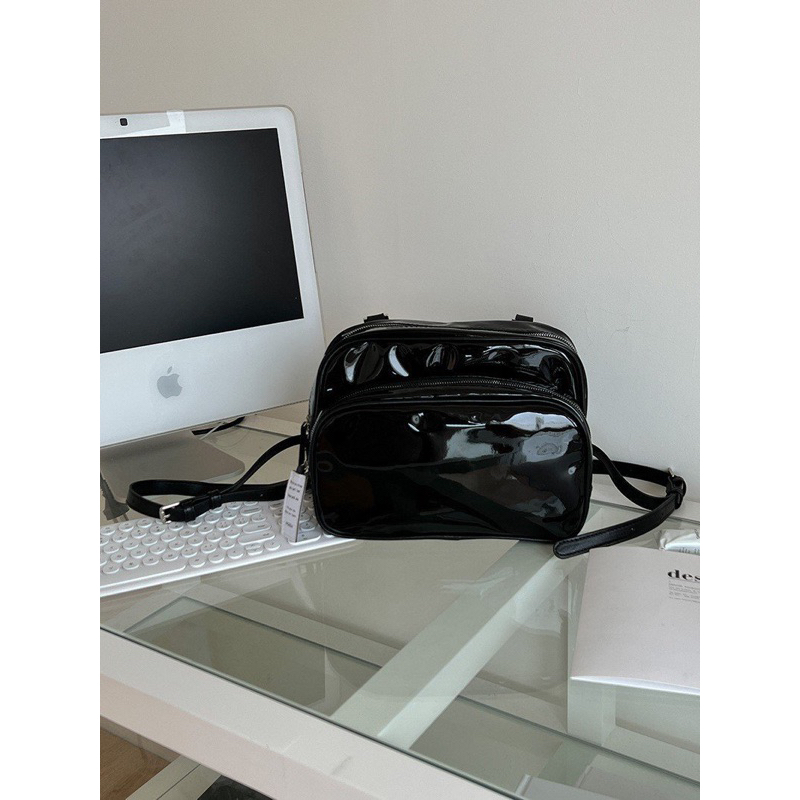 Balo đi học đi du lịch da bóng Jennie mini tráng gương