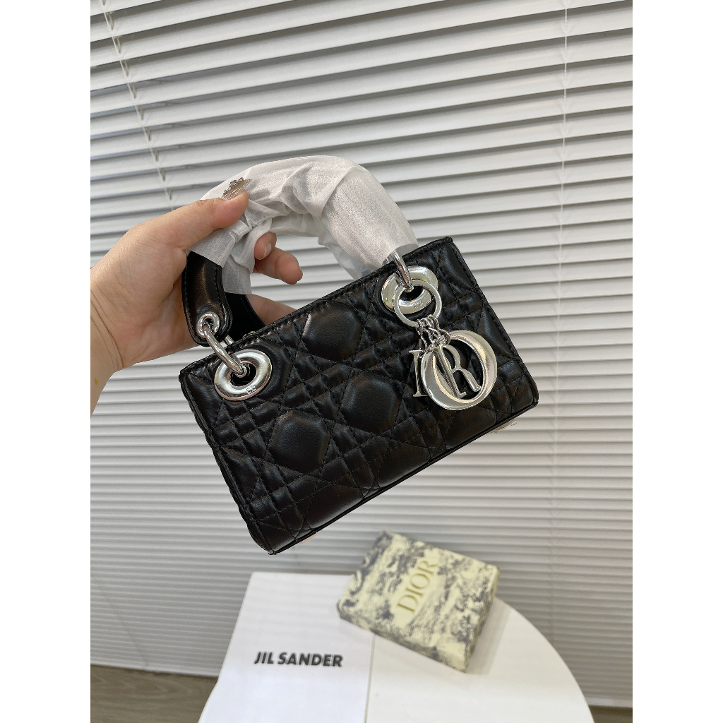 Túi dáng ngang khóa bạc sz 18cm siêu xinh