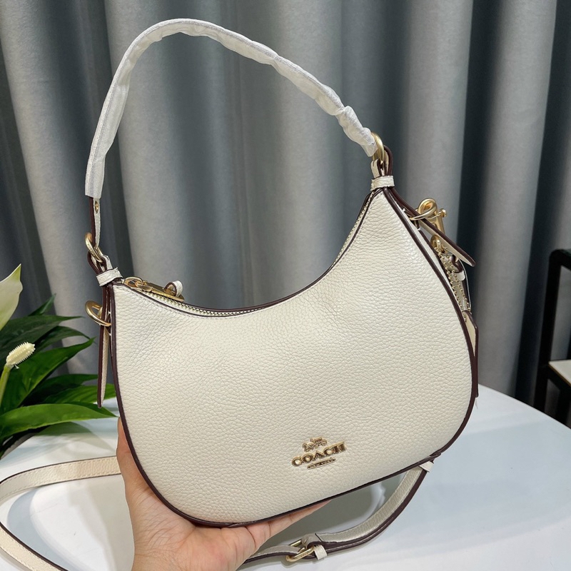 Túi đeo vai C0ach Kleo Hobo dáng bầu xinh xắn