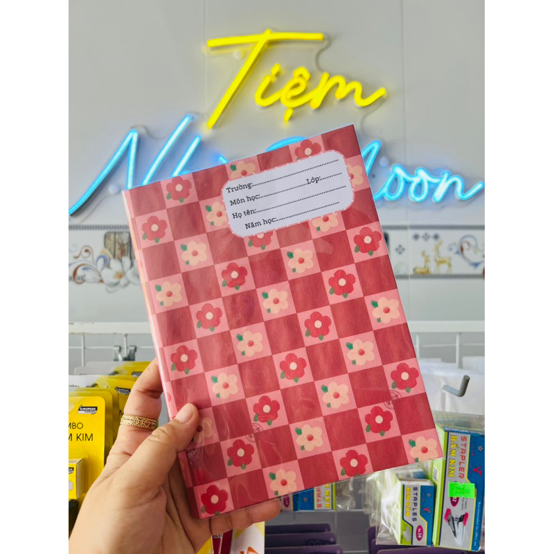 MẪU 1 - BAO TẬP KHỔ NHỎ 16cm*21cm -   BÌA BAO TẬP A5 CÓ SẴN GIẤY KÍNH MẪU DỄ THƯƠNG - BÌA BAO TẬP CUTE