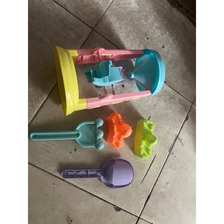 Đồ chơi xúc cát Grow