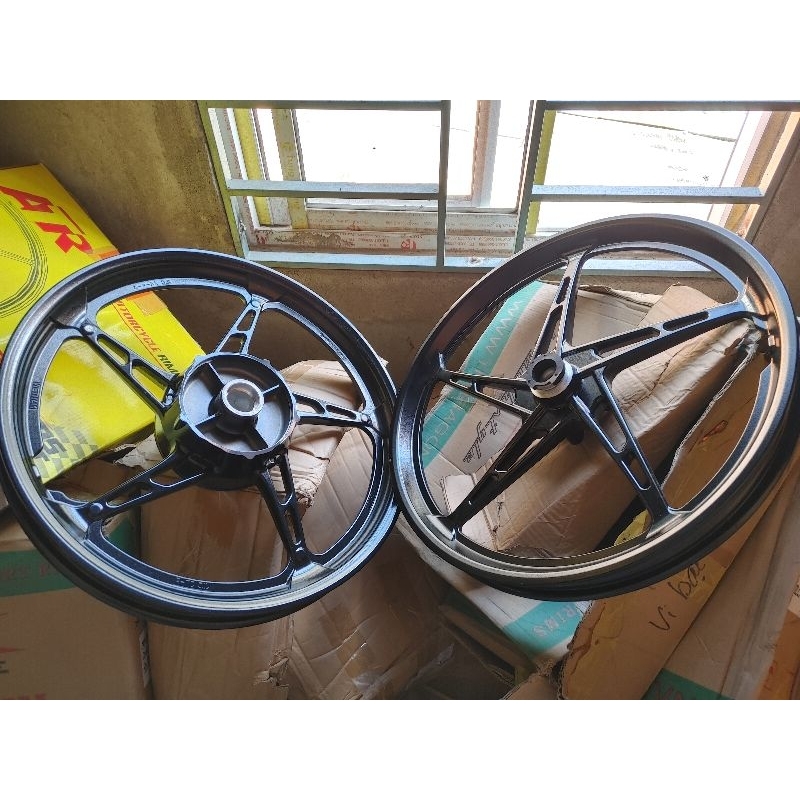 Mâm Vành Sirius Sirius Fi Zin chính hãng yamaha