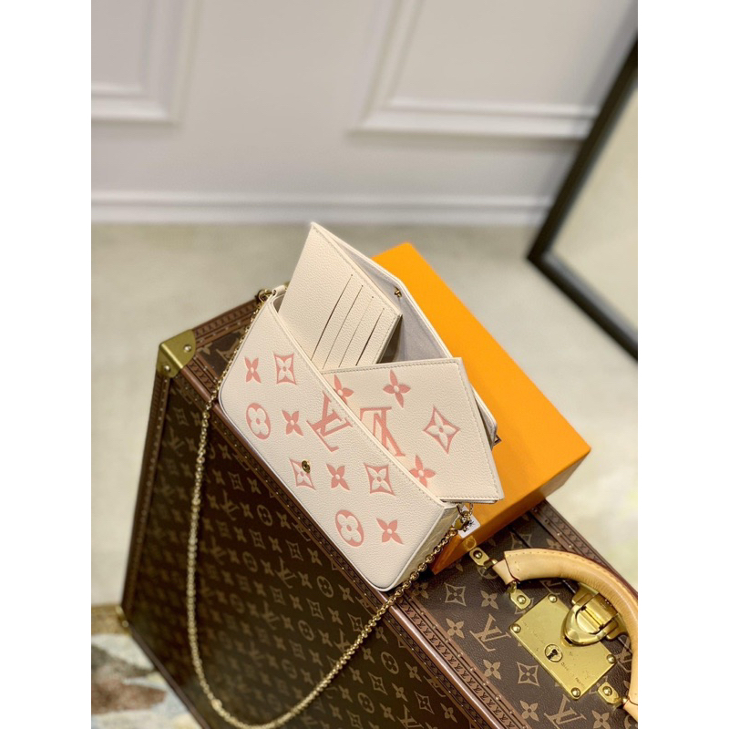 Túi đeo chéo LV pochette kích thước 21cm chất liệu da bò hoạ tiết dập nổi fullbox