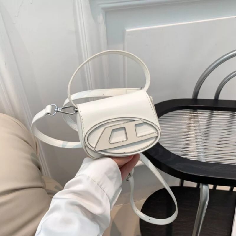 Túi Xách Nữ D.i.e.s.e.l hottrend sang chảnh 2 size 14 & 20 cm | BigBuy360 - bigbuy360.vn