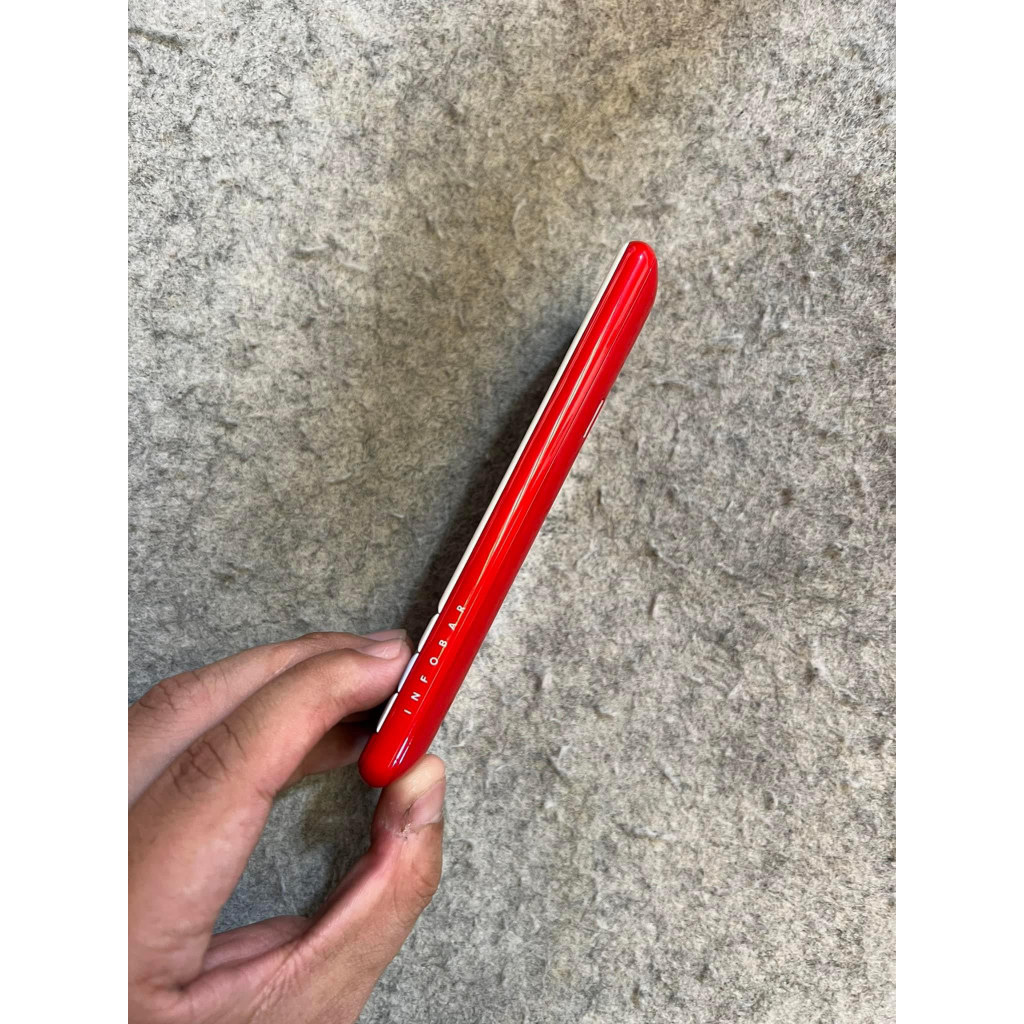 Điện thoại Sharp INFOBAR C01 Trắng đỏ Chính hãng