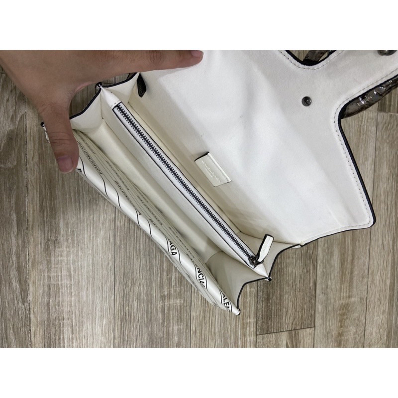 Túi si hiệu Balenciaga