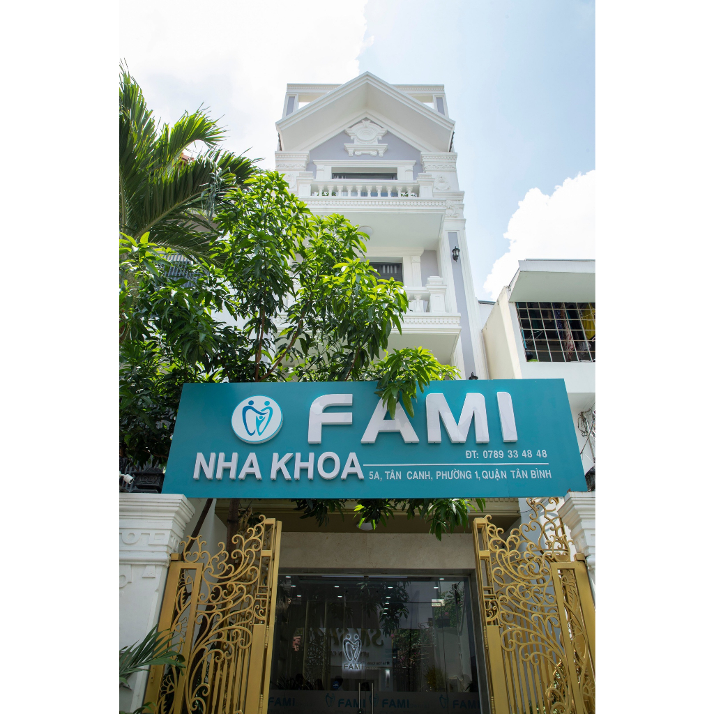 HCM - Voucher cạo vôi răng + đánh bóng răng