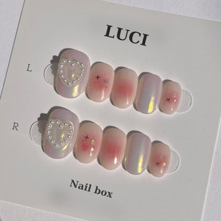 Móng úp thiết kế form ngắn L016 đính charm trái tim ngọc luci.nailbox