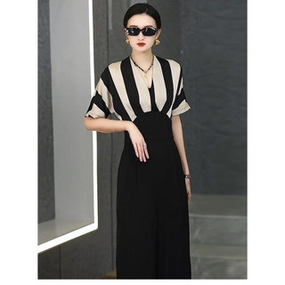 HÀNG NHẬP - JUMPSUIT SUÔNG DÀI PHỐI LỤA SỌC CAO CẤP - LS12340