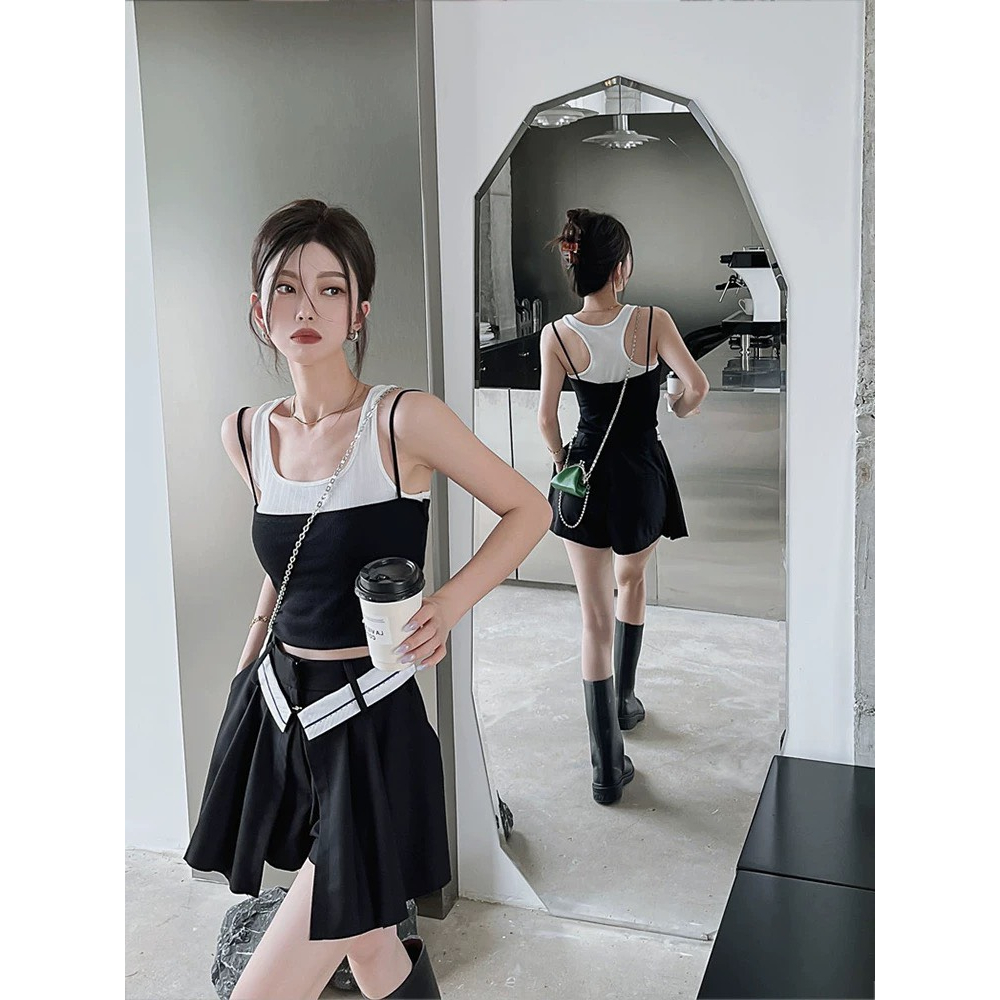 SET ÁO PHỐI 2 DÂY ĐEN BÊN NGOÀI + QUẦN SHORT LẬT LƯNG VIỀN TRẮNG (TH)