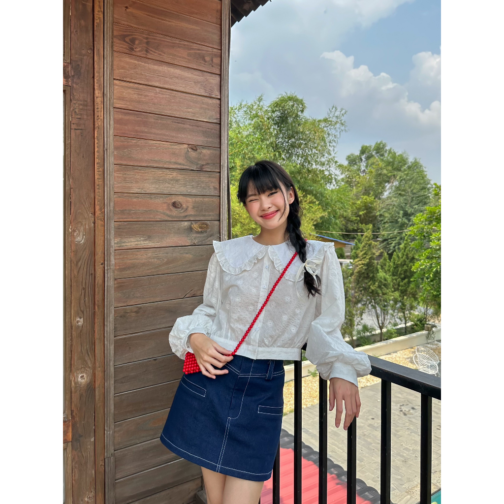 Áo kiểu tay dài cổ sen viền bèo CAROL TOP