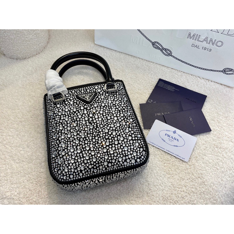 Túi Pra Small crystal-studded satin tote bag Bên trong lót vải logo fullbox W188-17