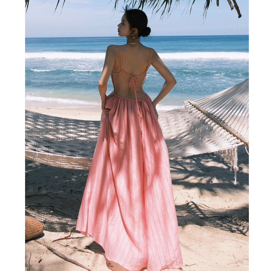 Váy maxi hở lưng hồng phấn, Đầm cổ yếm có dây rút chất liệu poly sexy quyến rũ