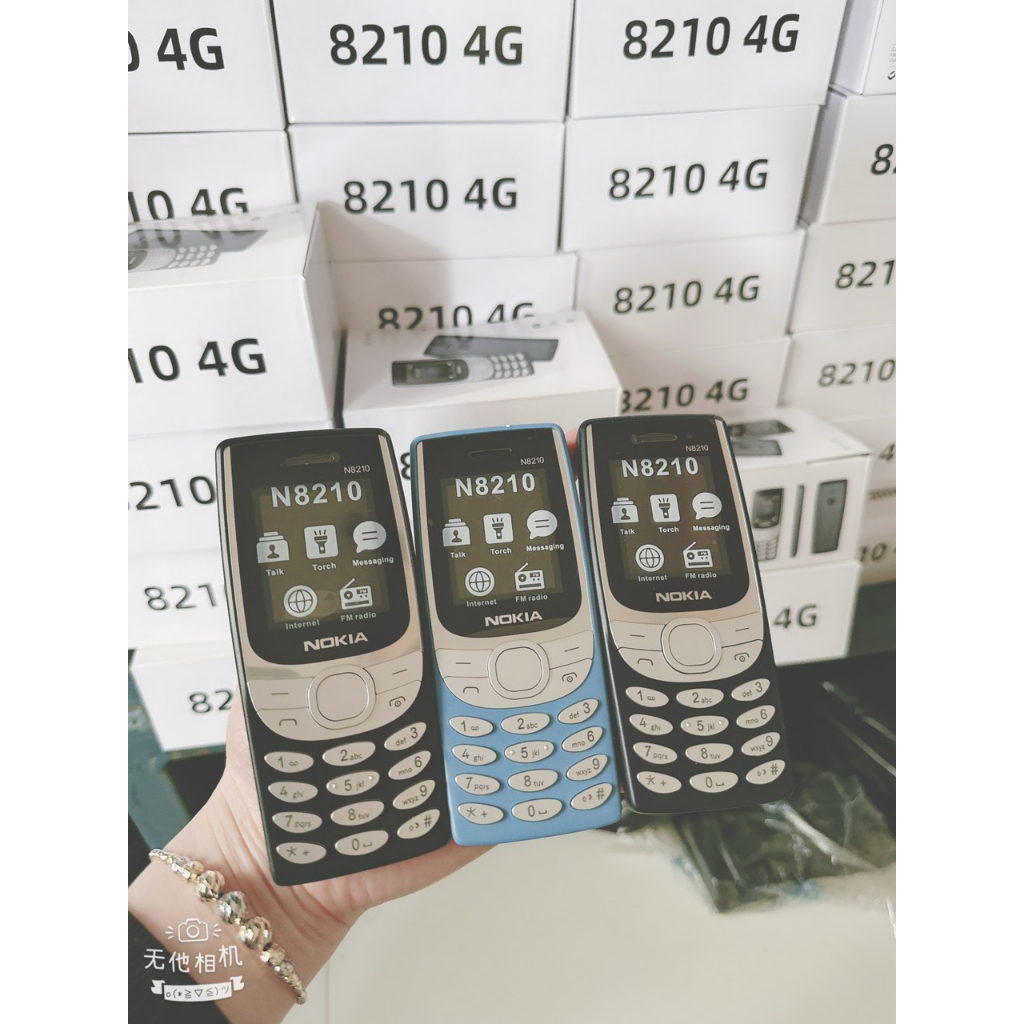 Nokia 8210 4G mẫu 2021-2022 mới 100% full box