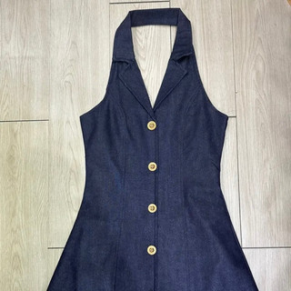 Đầm Lala denim cổ yếm
