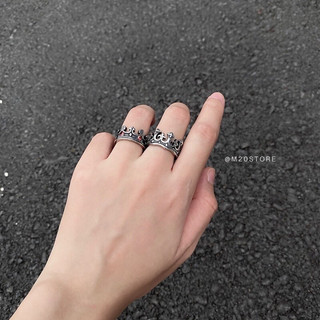 Nhẫn thép titan không gỉ hoạ tiết vương miện the king ring, nhẫn unisex màu bạc dành cho nam nữ