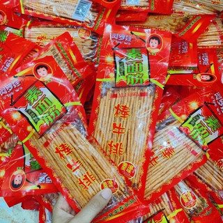 Que cay ăn vặt trung quốc đồ ăn vặt tăm cay