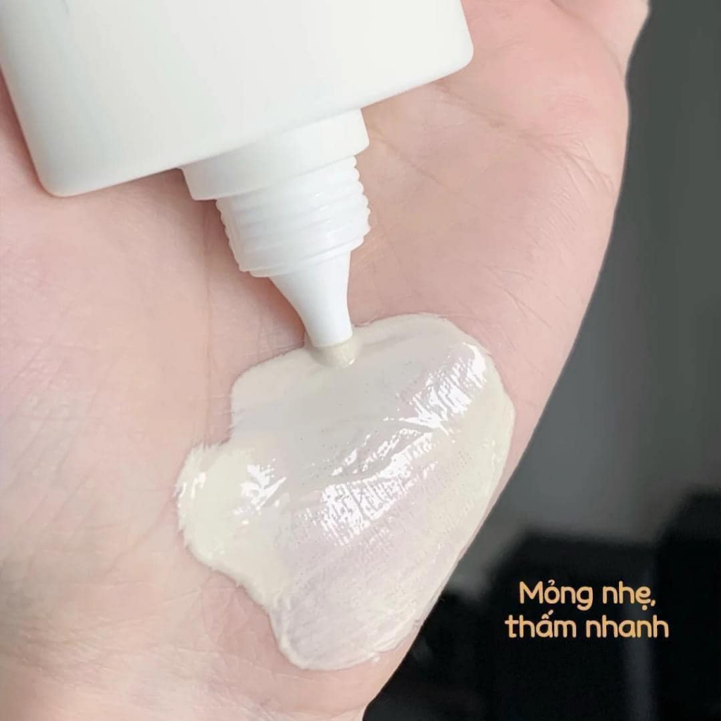 Kem Chống Nắng 𝐒𝐊𝐈𝐍𝟏𝟎𝟎𝟒 𝐌𝐚𝐝𝐚𝐠𝐚𝐬𝐜𝐚𝐫 𝐂𝐞𝐧𝐭𝐞𝐥𝐥𝐚 𝐀𝐢𝐫-𝐅𝐢𝐭 𝐒𝐮𝐧𝐂𝐫𝐞𝐚𝐦 𝐒𝐏𝐅𝟓𝟎+ 𝐏𝐀++