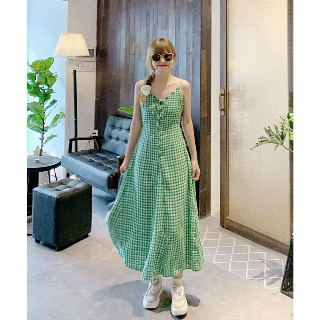 Đầm dây midi form xoè rã cách điệu thời trang thắt dây ngực thời trang GAGO hoạ tiết caro vàng GG4385