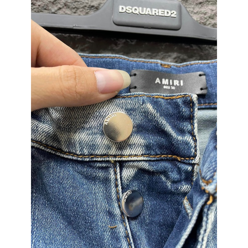Quần bò Amiri cao cấp đính đá có sẵn !! Màu sắc trẻ trung rách nhẹ hàng Neww