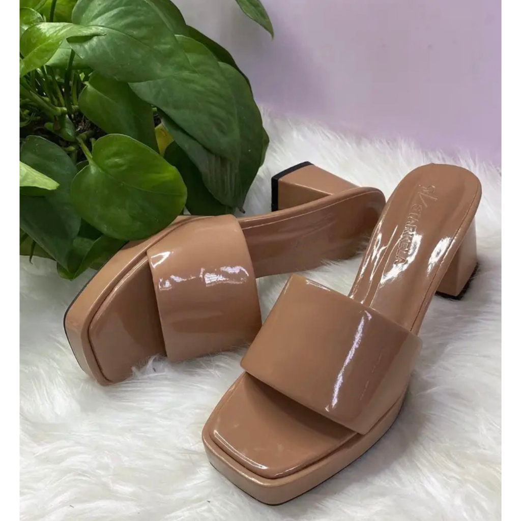Dép cao gót quai ngang trơn bóng cao 7cm hot trend