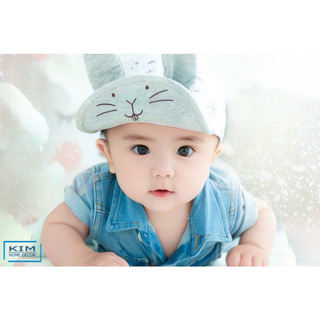 Tranh em bé trai dễ thương eb49