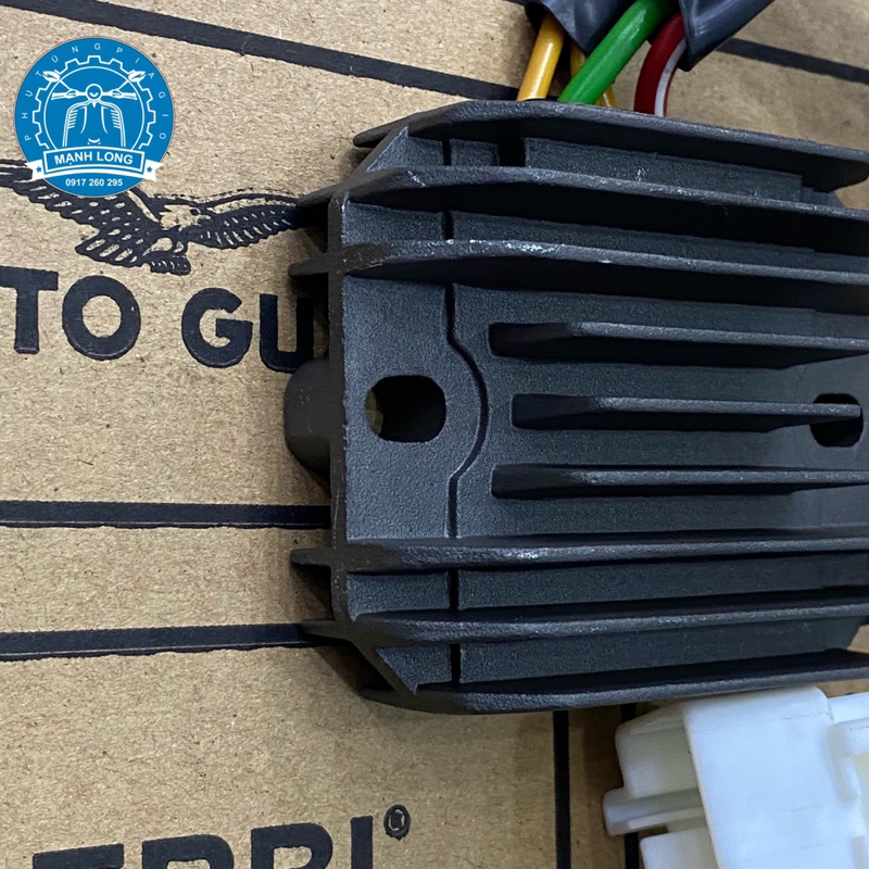 Bộ chỉnh lưu, bộ sạc có dây   trên Piaggio Vespa Chính hãng