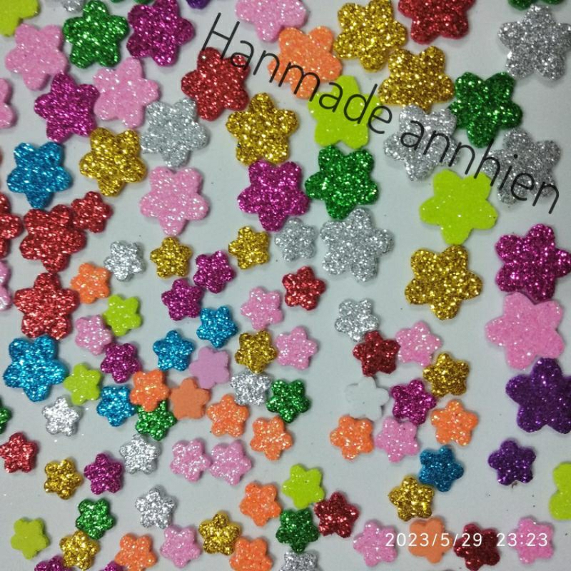 80 -100 Hoa đào 0.8 cm, 1.5cm bằng giấy xốp kim tuyến - Hình trang trí thiệp, bưu thiếp, phong thư, bao lì xì, mầm non..