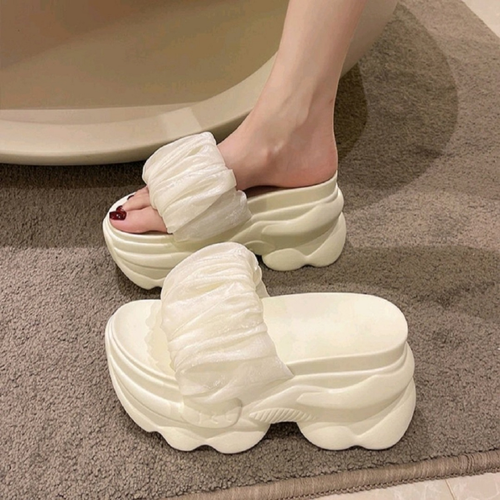 Dép nữ đế gồ quai nhún bèo