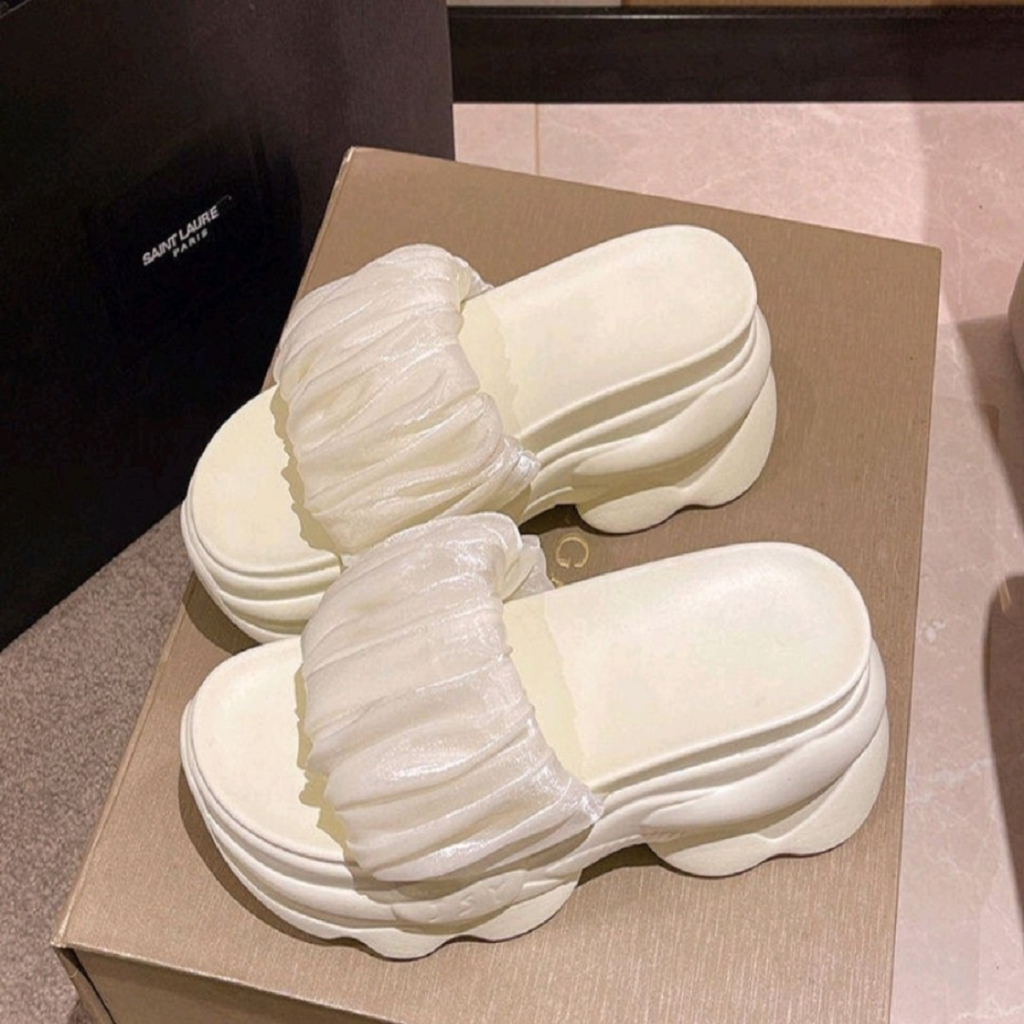 Dép nữ đế gồ quai nhún bèo