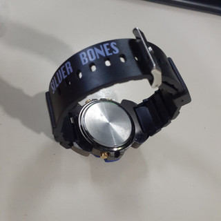 Đồng hồ nam điện tử Độc lạ Silver Bones siêu nhân second hand