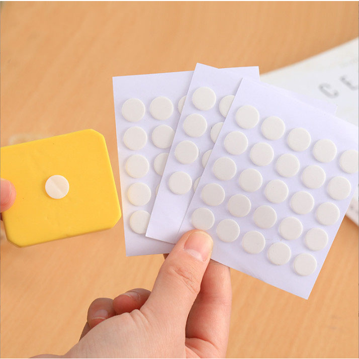Tấm 25 miếng keo dán tròn 2 mặt tiện lợi, dán tiểu cảnh lên bàn, decor taplo ô tô
