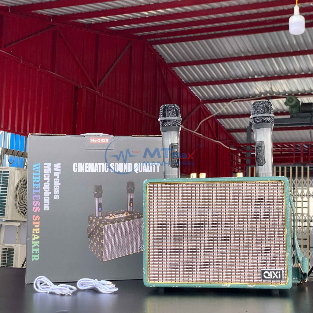 Loa xách tay Bluetooth Karaoke Qixi SK2039 Kèm 2 Micro Khôg Dây, Bass Uy Lực Tiếng Treble Trong Trẻo thiết kế sang trọng