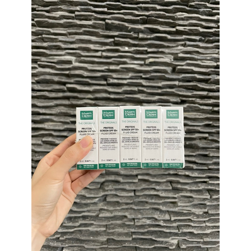 Size Mini Kem chống nắng Martiderm 2ml dành cho da dầu da mụn và da nhậy cảm duy trì độ ẩm cải thiện sắc tố da SPF50+