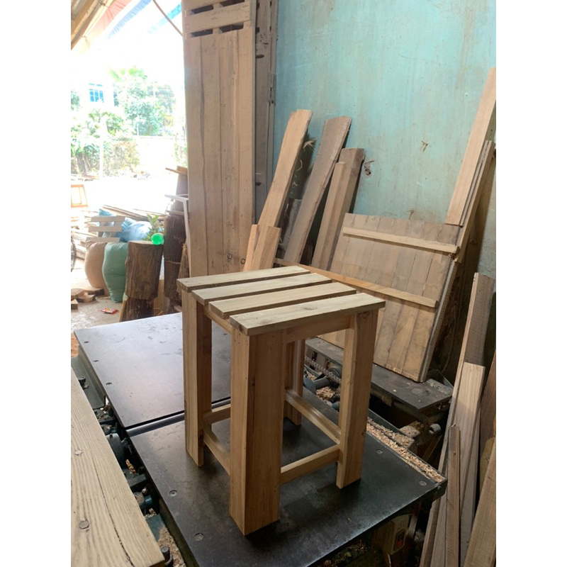 Đôn ghế pallet gỗ tự nhiên , 30x30 cao 40cm