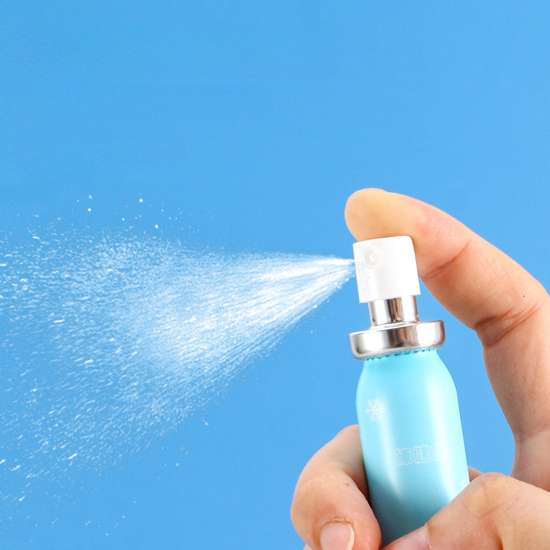 Xịt Thơm Miệng Bạc Hà 20ml Hơi Thở Thơm Mát Sạch Miệng Lưu Hương Thơm Xuốt Cả Ngày