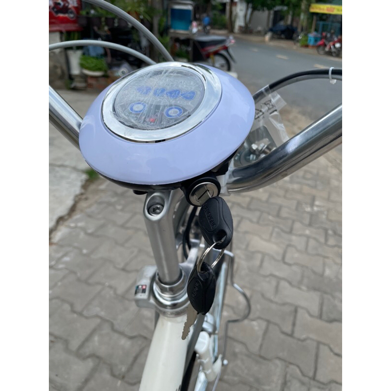 XE ĐẠP ĐIỆN NHẬT BÃI BÁNH 26 INCHES MÀU TRẮNG | LIÊN HỆ NGAY ĐỂ NHẬN ƯU ĐÃI GIÁ TỐT
