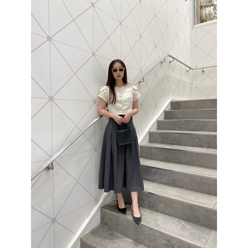 Audrey set- set tafta gấm áo croptop và chân váy ngắn dáng A lượn sóng SEDUISANT.REV