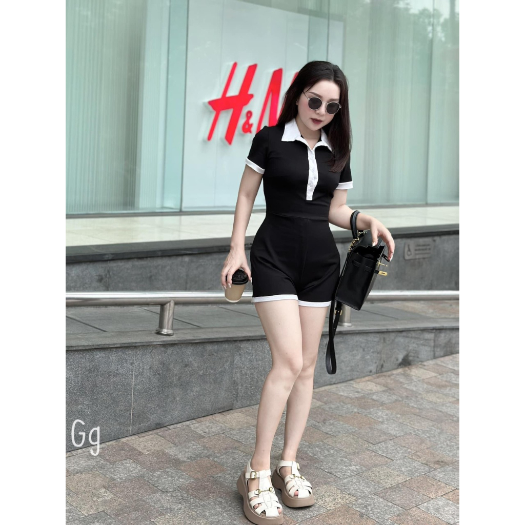 Jump cổ bẻ màu đen viền trắng cổ trắng cực hot , chất thun gân mềm mịn mát