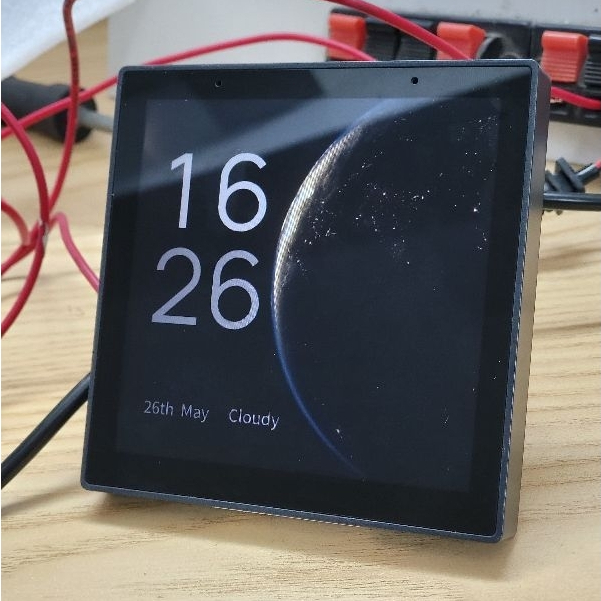 Trung Tâm Zigbee Có Màn Hình Cảm Ứng 4 Inch WiFi Tuya THA7