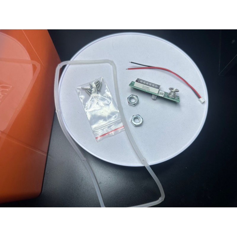 Vỏ cam bình tích điện cao cấp có đèn báo chuyên làm pin lưu trữ, pin tích điện