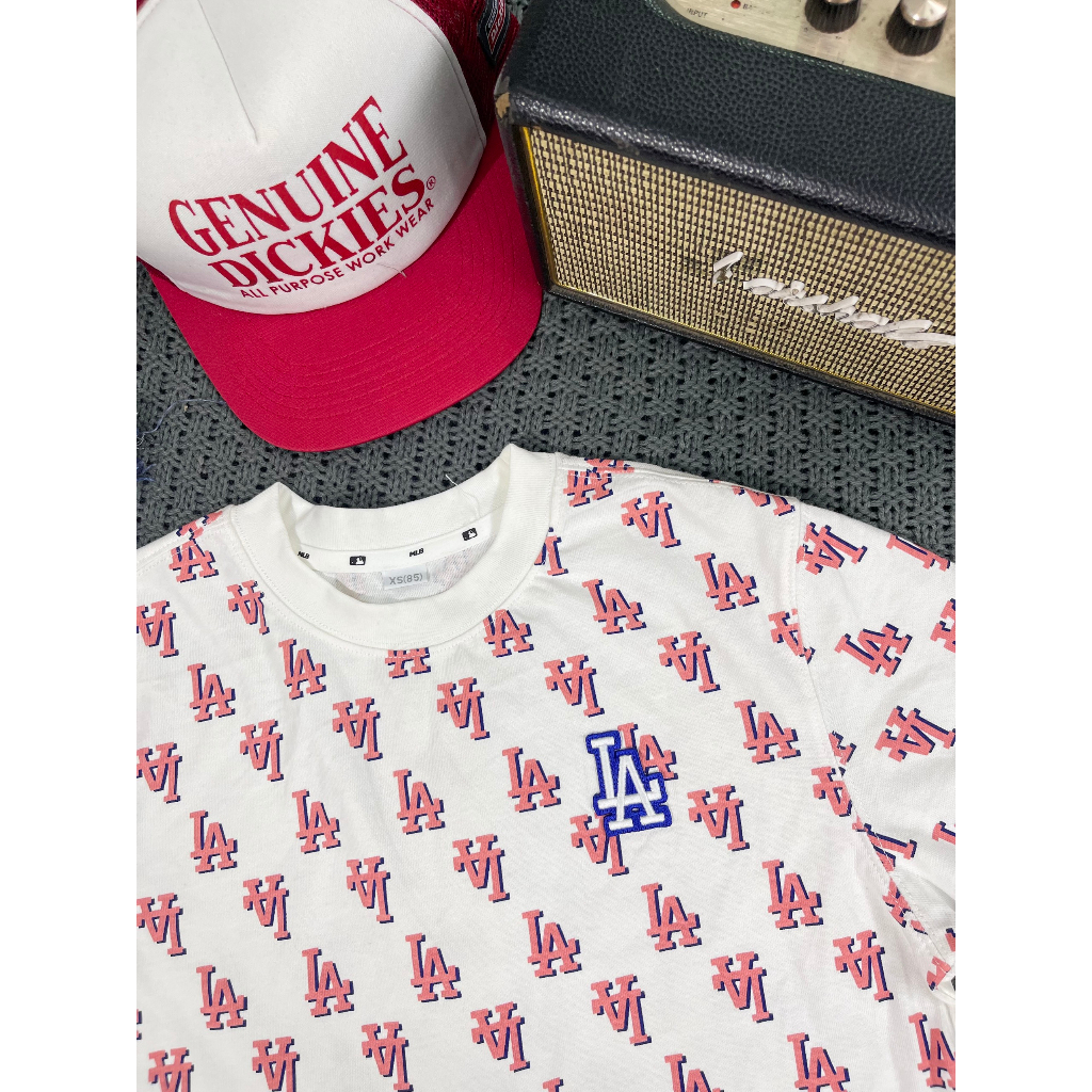 Áo croptop M L B hàng mới, phong cách hàn quốc.