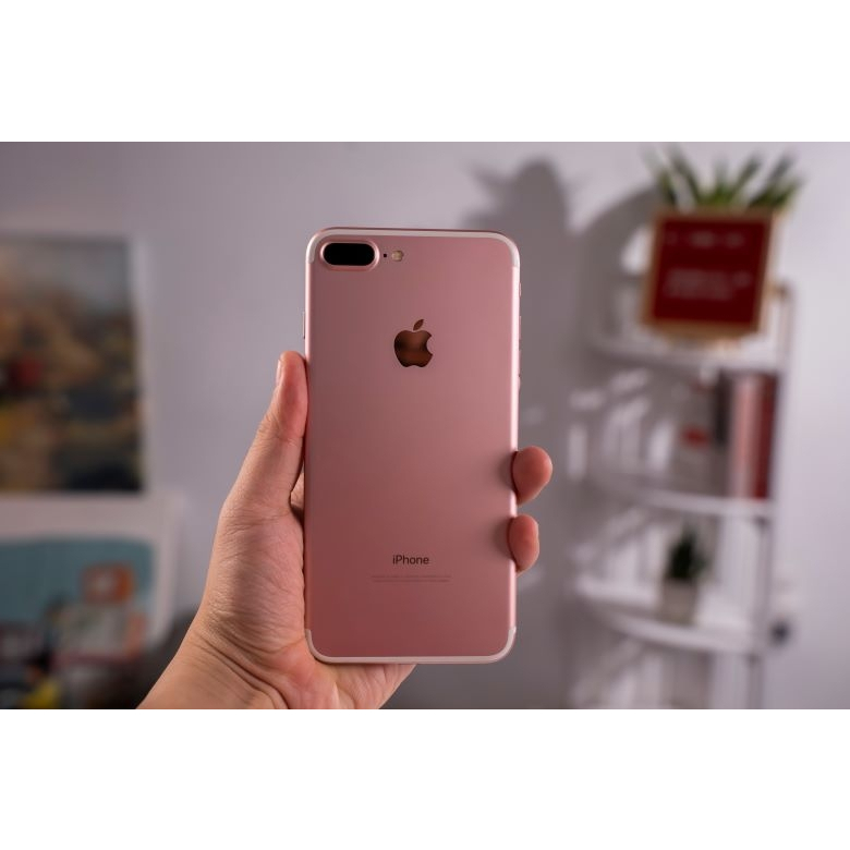 Điện thoại ip 7 plus 256gb bảo hành 12 tháng, mới100% nguyên seal hoàn tiền trong 7 ngày( tặng kèm ốp lung và cường lực)