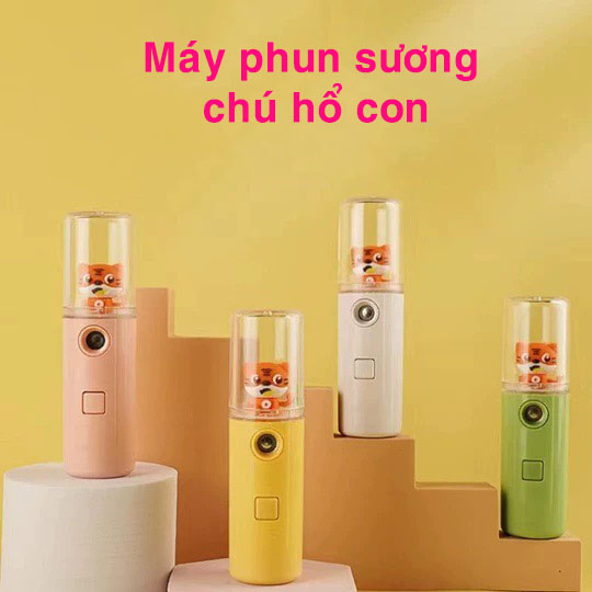 Máy phun sương mini cầm tay, có Charm hoạt hình dễ thương - Có cổng sạc USB tiện lợi